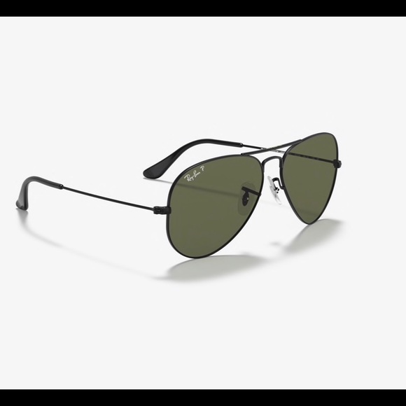 Ray Ban Aviator Classic Black Like New - Picture 2 of 8